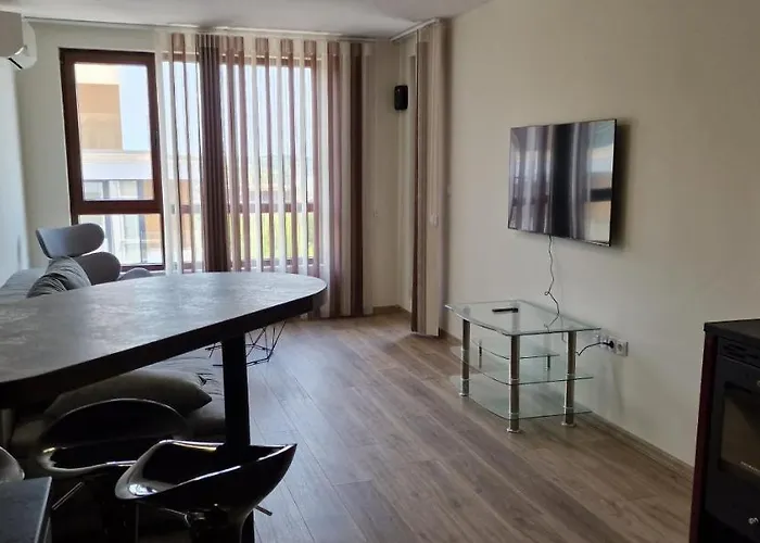 Sarafovo Deluxe * Burgas City