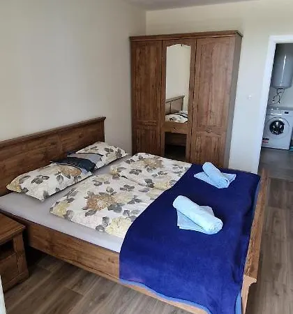Sarafovo Deluxe Apartment *