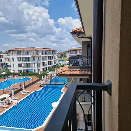 Apartment Sarafovo Deluxe *